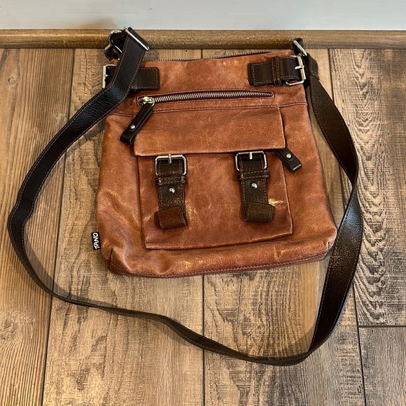 Tano Handbags - Tano Women’s Crossbody Leather Bag